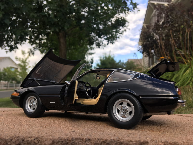 Illustration for article titled LaLD Car Week 2019 - 70s - 1/18 Ferrari 365GTB/4 Daytona